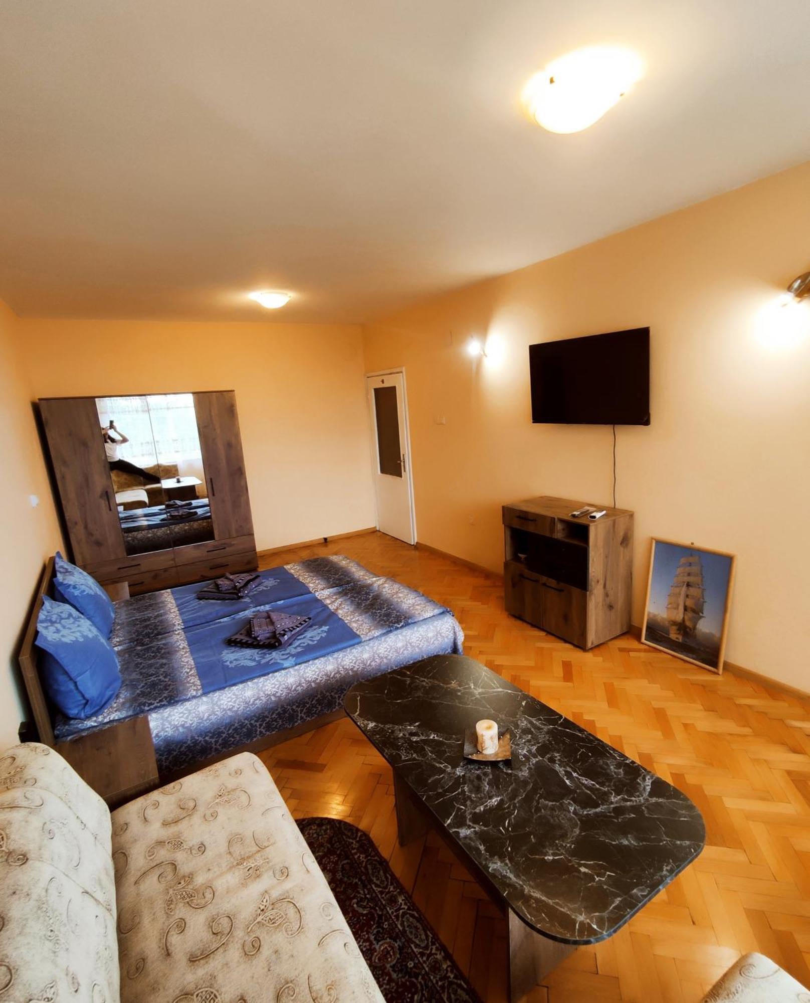 Mercury Guest House เวลีคอเทอร์โนโว ภายนอก รูปภาพ